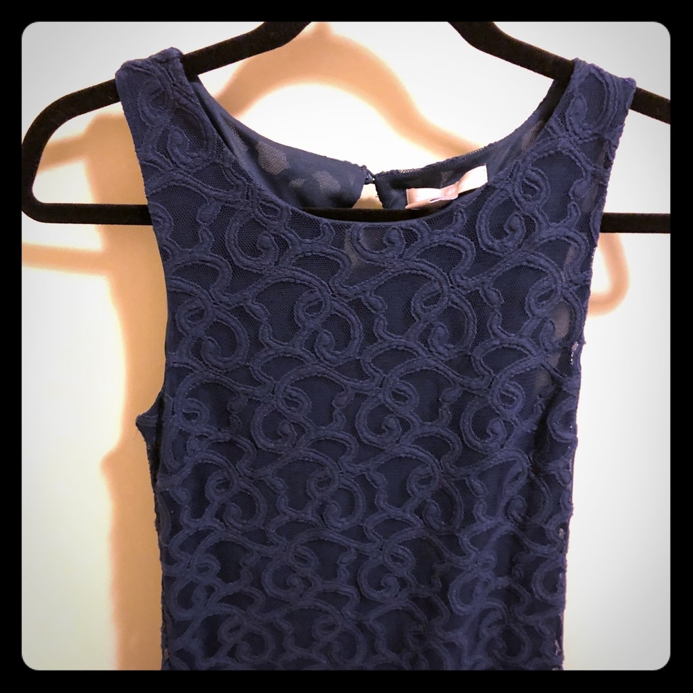 Banana Republic sleeveless blouse